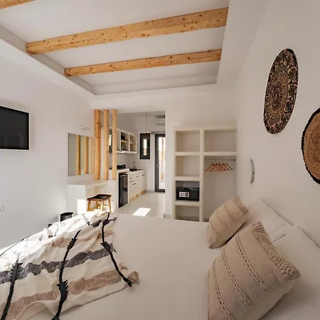 Alonia Aparthotel 4*