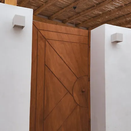 Alonia Aparthotel 4*