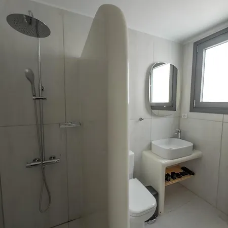 Alonia 4*